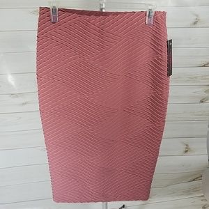 🆕️ 1x Pencil Skirt. Double click. Peach color.